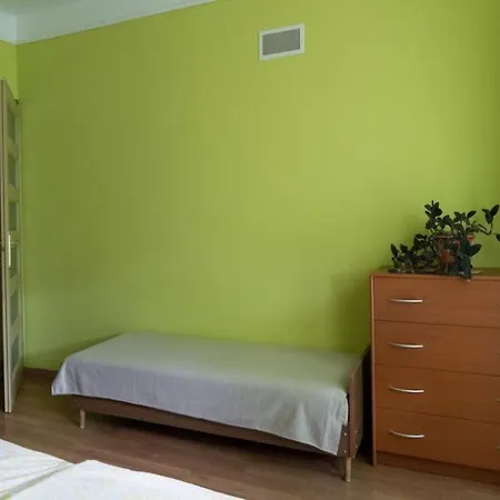 Flora Lelle Διαμέρισμα Balatonlelle